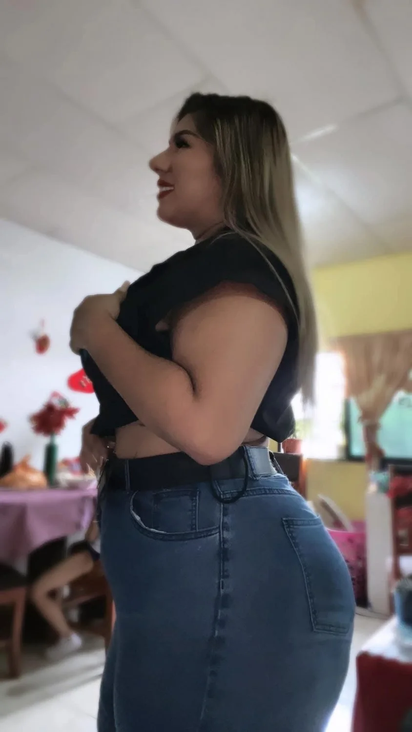 La Grandotta Joselyn Peralta Ecuatoriana image 6