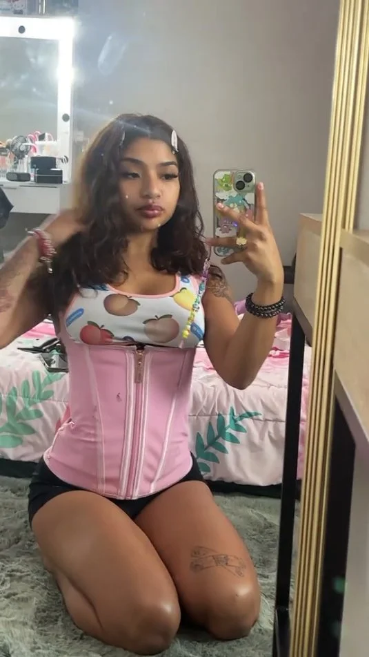 TikTok Cuties 360 image 1