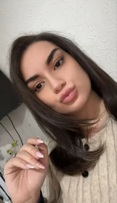 Meet the newest addition the the stable: Elma, 20. Kik me at OGBullking for same. cover image