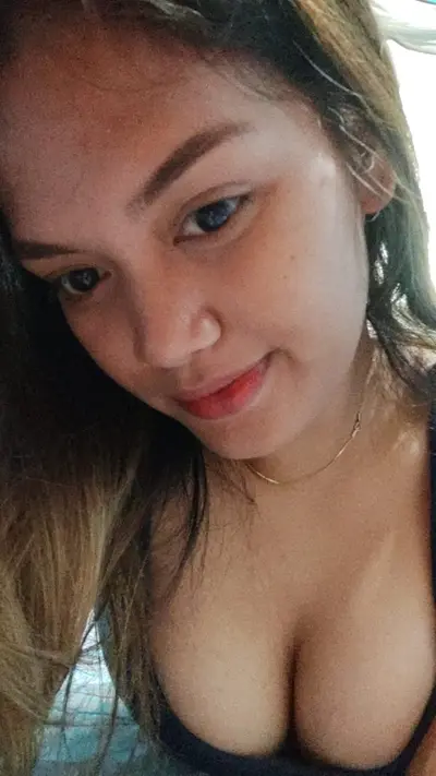 Pinay slut Gel cover image
