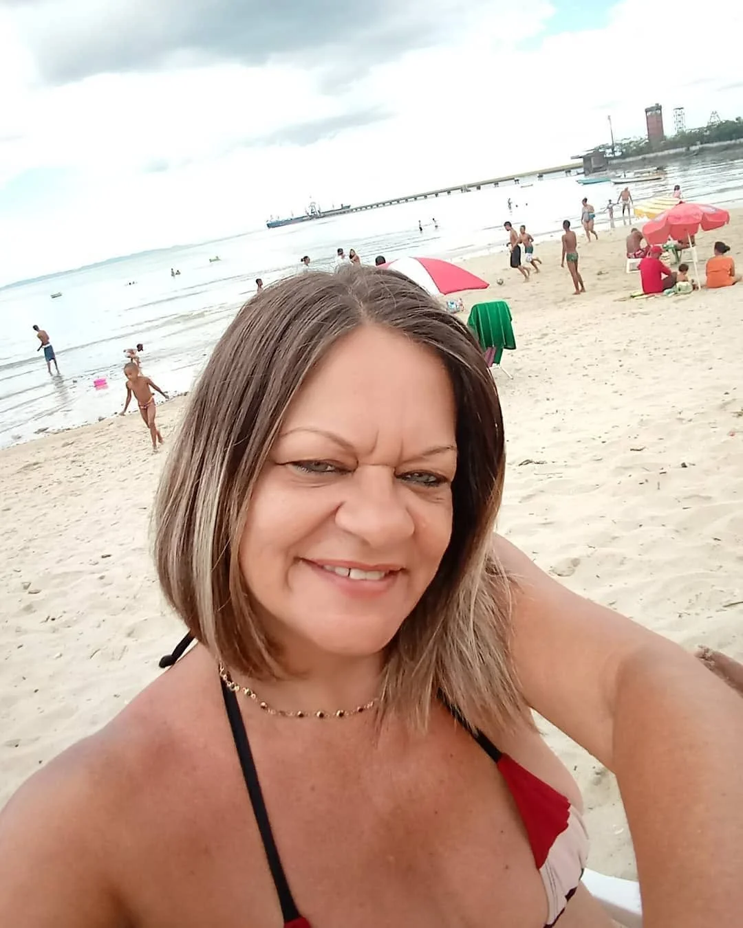 Coroa magda image 33