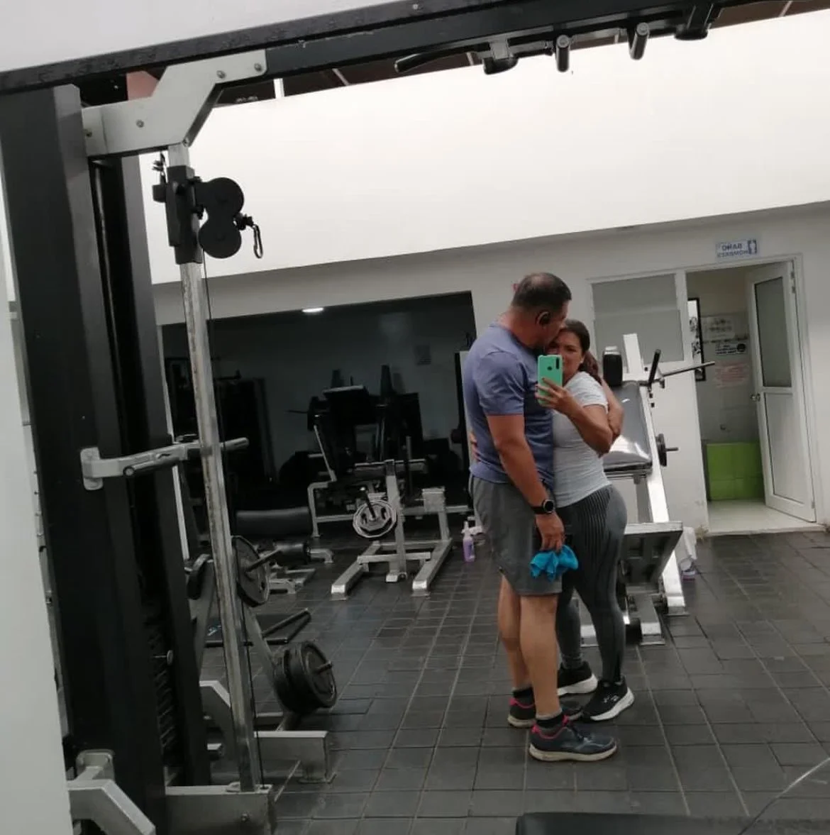 La Puta Madre de mi Amigo,Exhibamosla🍑🥵. image 4