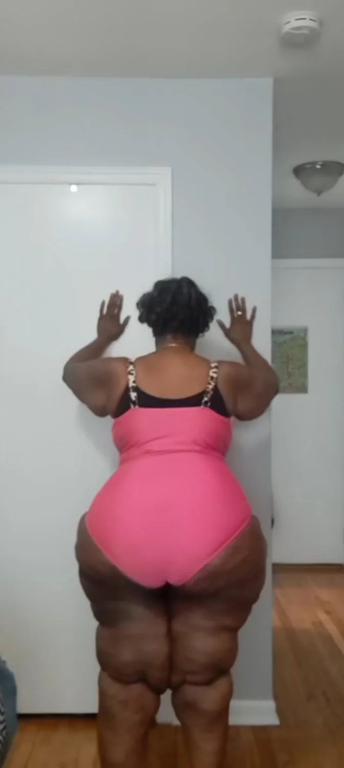 Dr Brenda and this wide I'm trying to Dick flash this granny slut... image 2