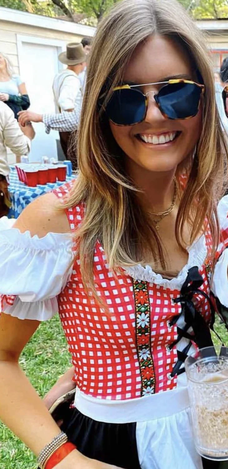 Beautiful young Texas Realtor with petite tan body image 25