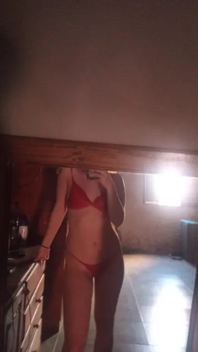Que les parece mi novia? opinen el los comentarios cover image