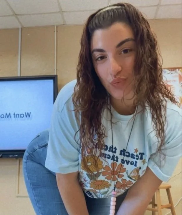 Thick big ass teacher PAWG image 10