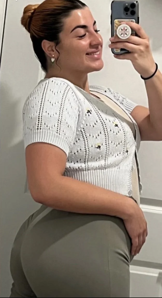 Thick big ass teacher PAWG image 12