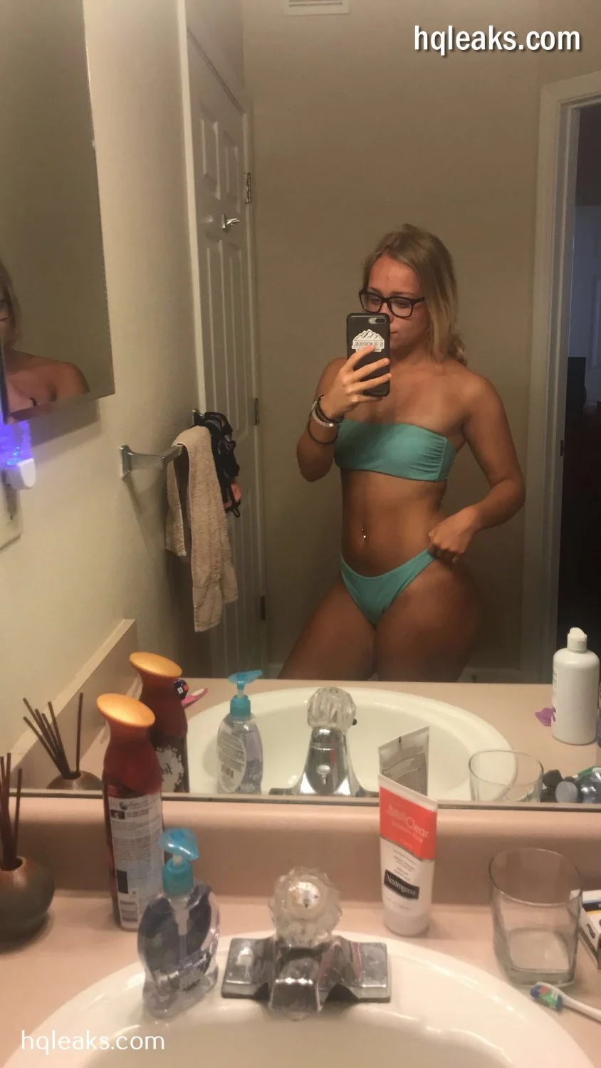 Sexy blonde jennyG image 13