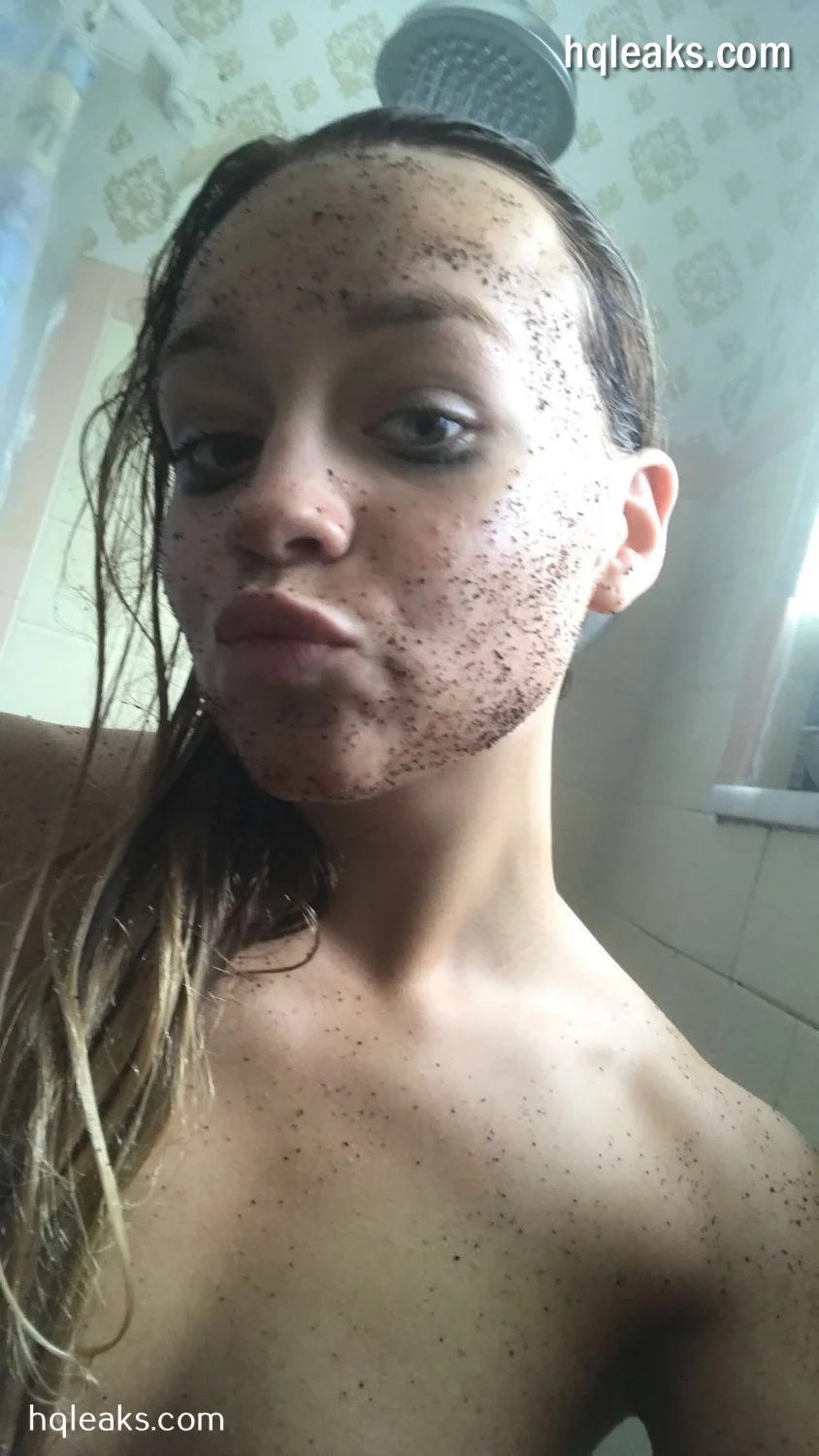 Sexy blonde jennyG image 40