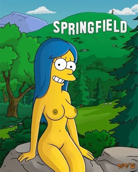 Marge Simpson image 2