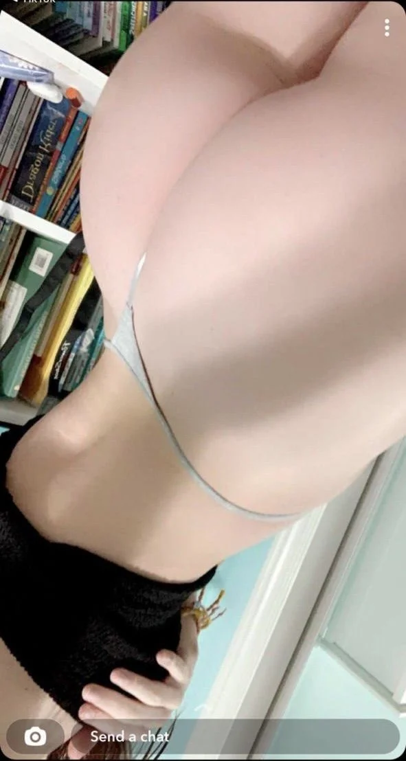 caitlyn image 19