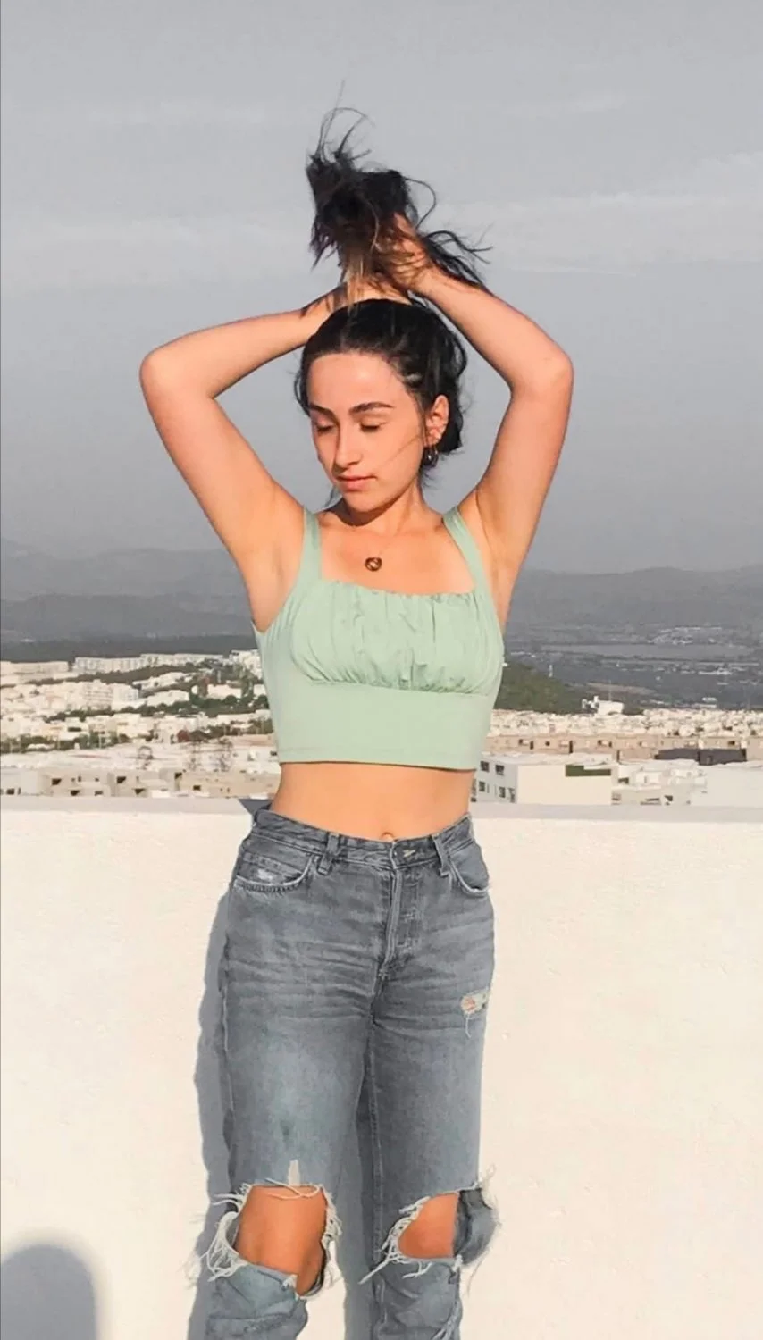 Ex novia, aporte se seguidor image 3
