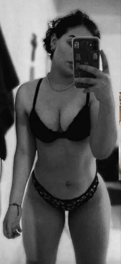 Nalgona exhibida por infiel cover image