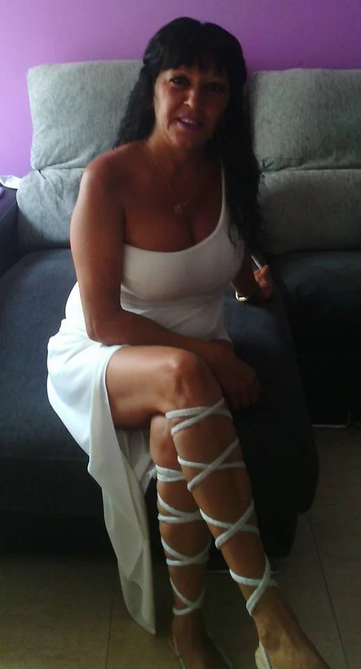 Cucks mom Carmen image 20
