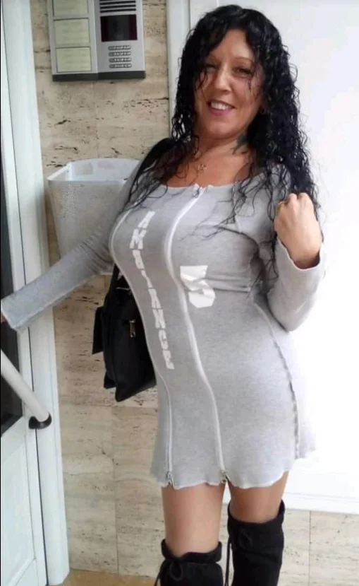 Cucks mom Carmen image 9