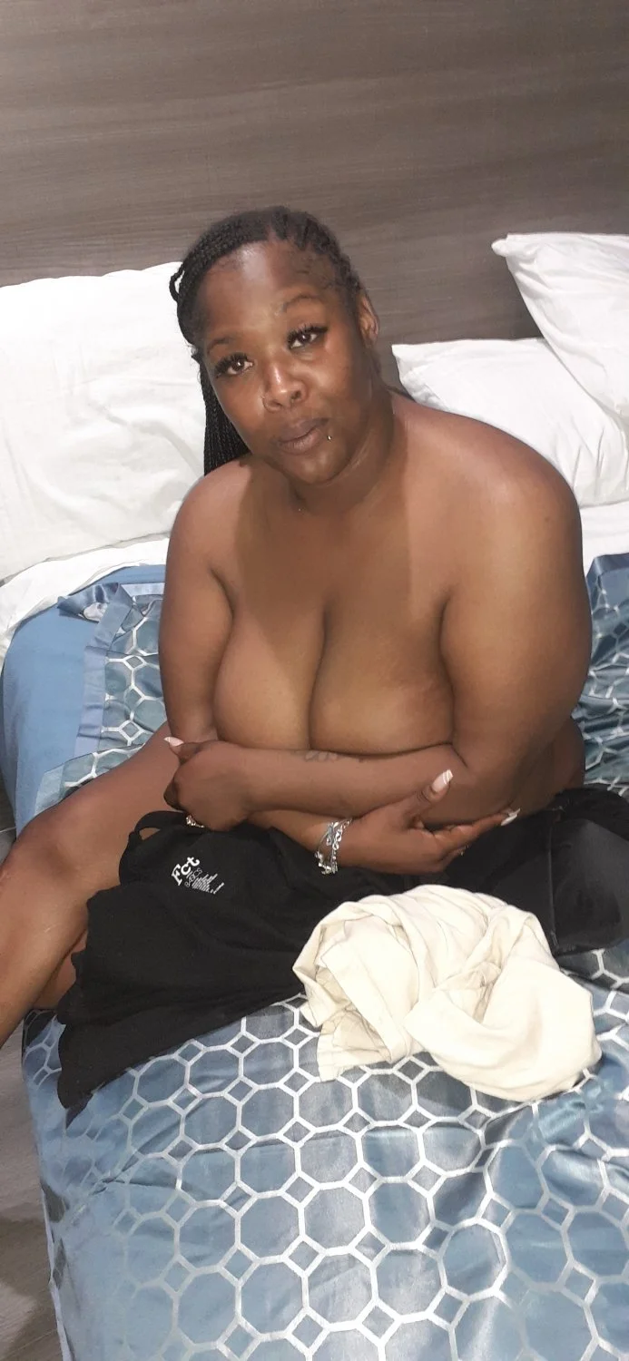 Bowlegged Freak Cheating main image