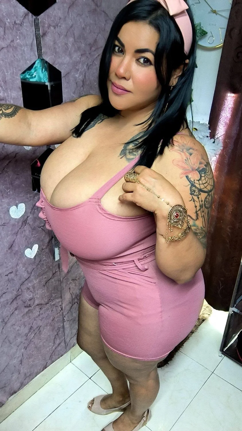 Claritza Del Carmen Betancourt Sexy image 31