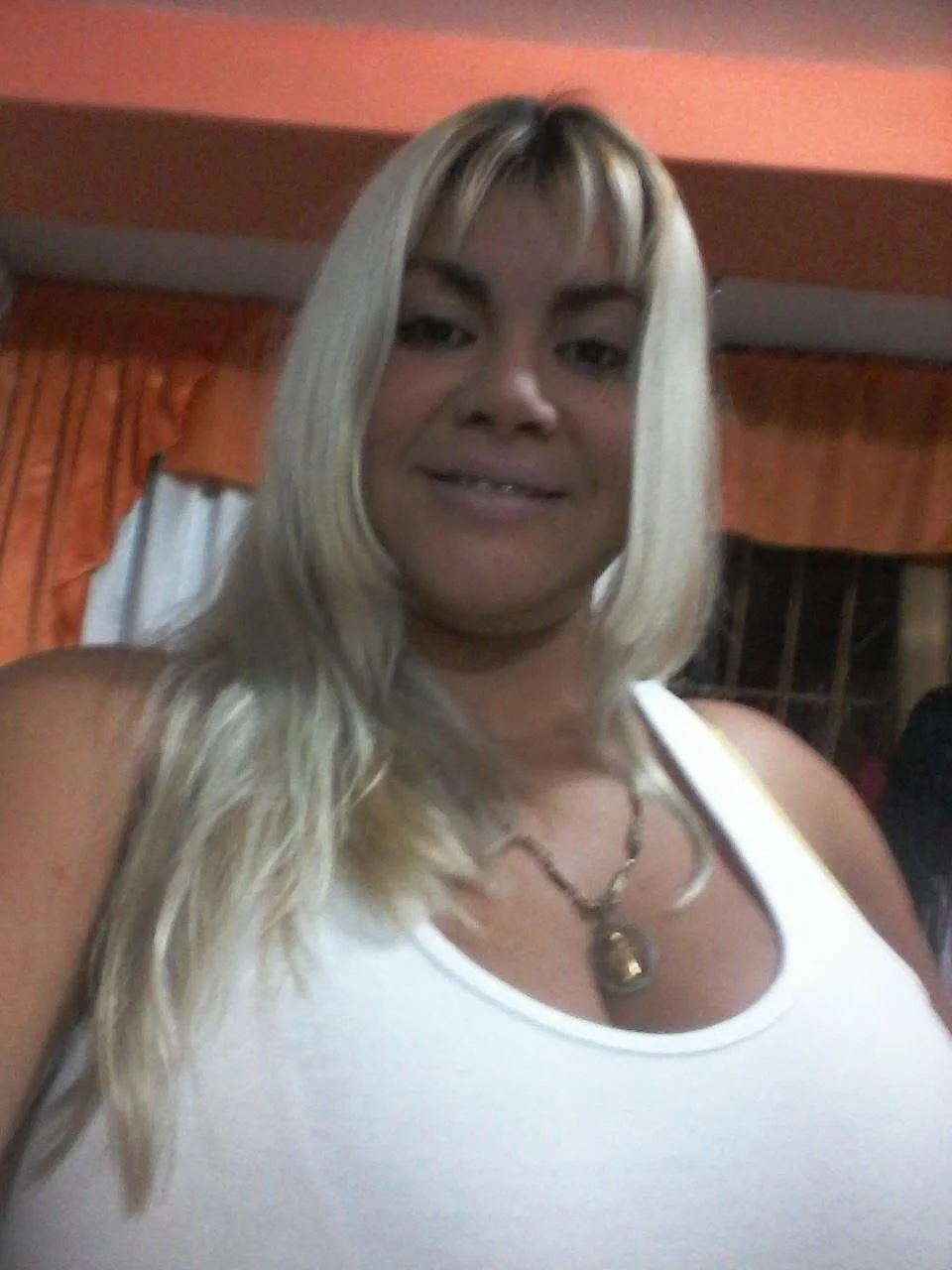 Claritza Del Carmen Betancourt Sexy image 9