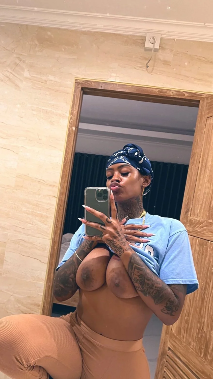 Random big ass breast image 5