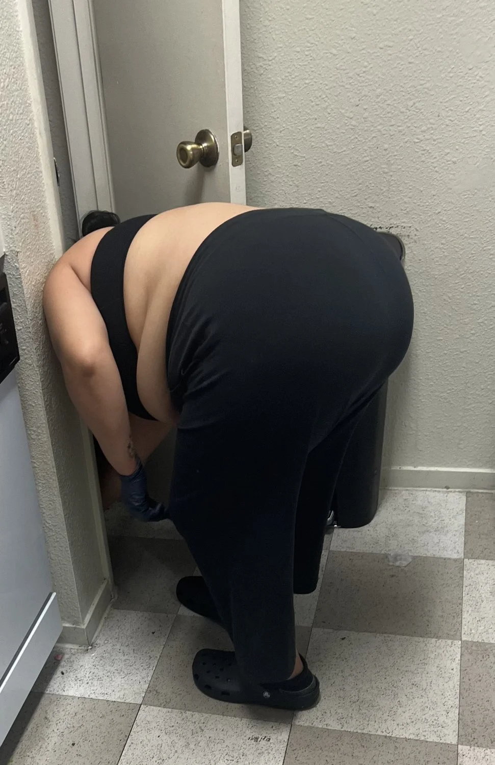 I love taking pics of my sister Marcy’s ass 😈 image 12