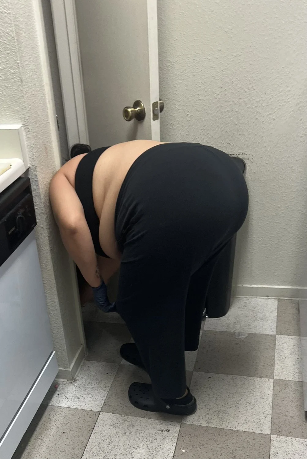 I love taking pics of my sister Marcy’s ass 😈 image 16
