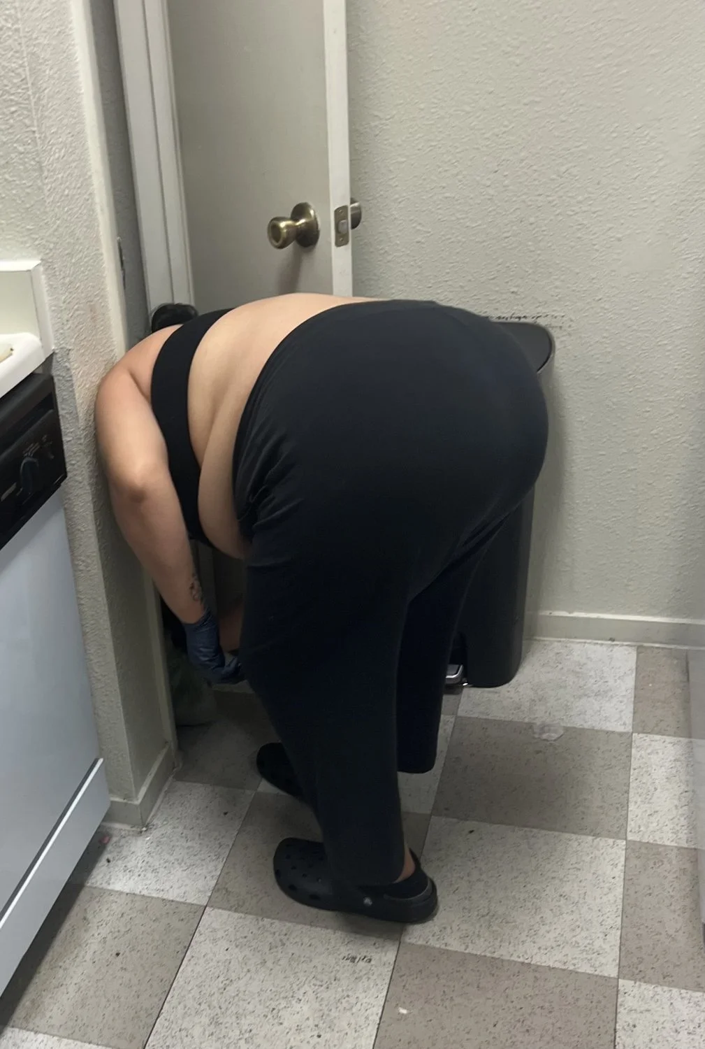 I love taking pics of my sister Marcy’s ass 😈 image 8