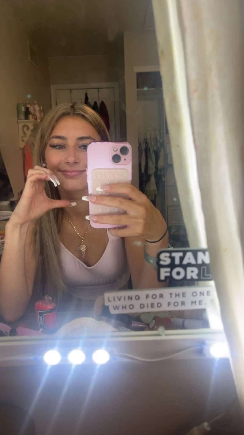 Snapchat teen slim main image