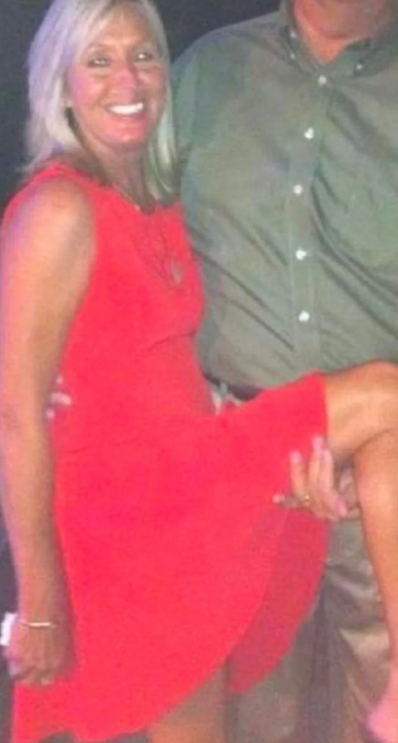 user Hot Wife Mom image 6
