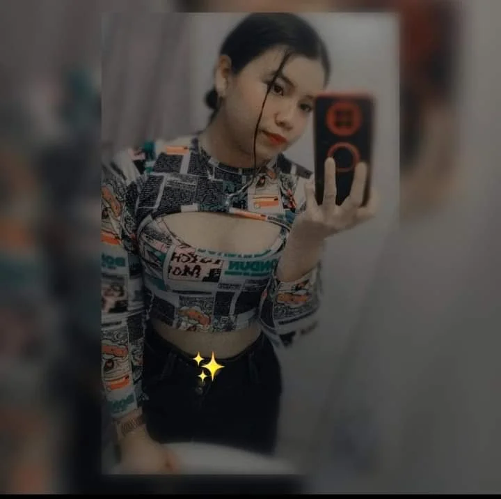 Nos comparten a esta hermosa chica image 2