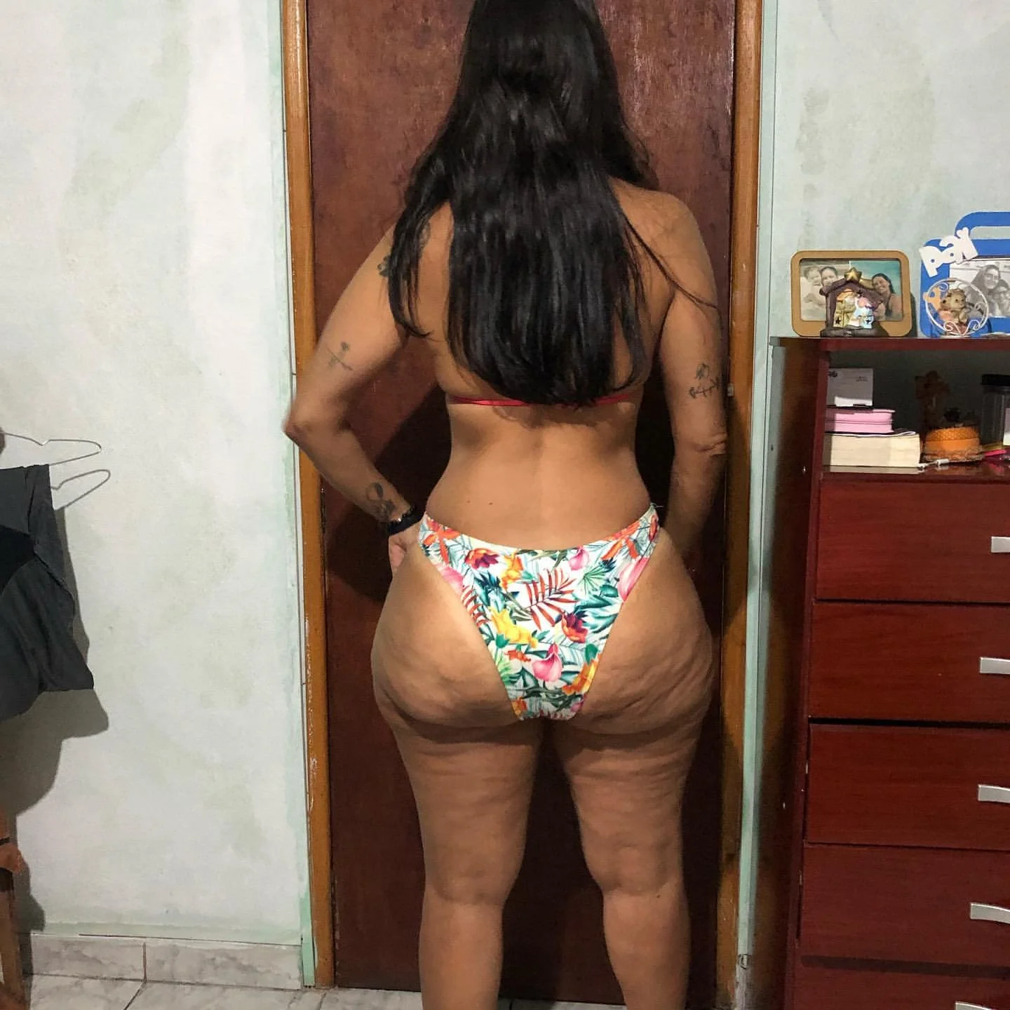 Coroa do rabo gigante image 6