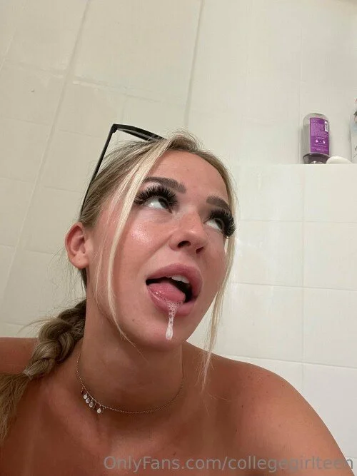 Blonde ride perfect ass damm main image