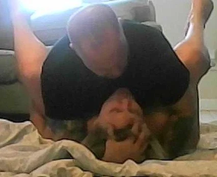 Unaware Wife Fucked image 7