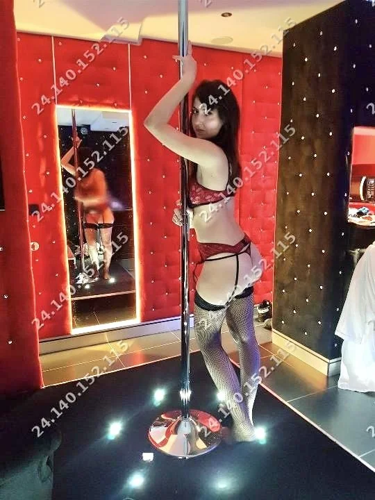 Katerina an Old School Hooker image 17