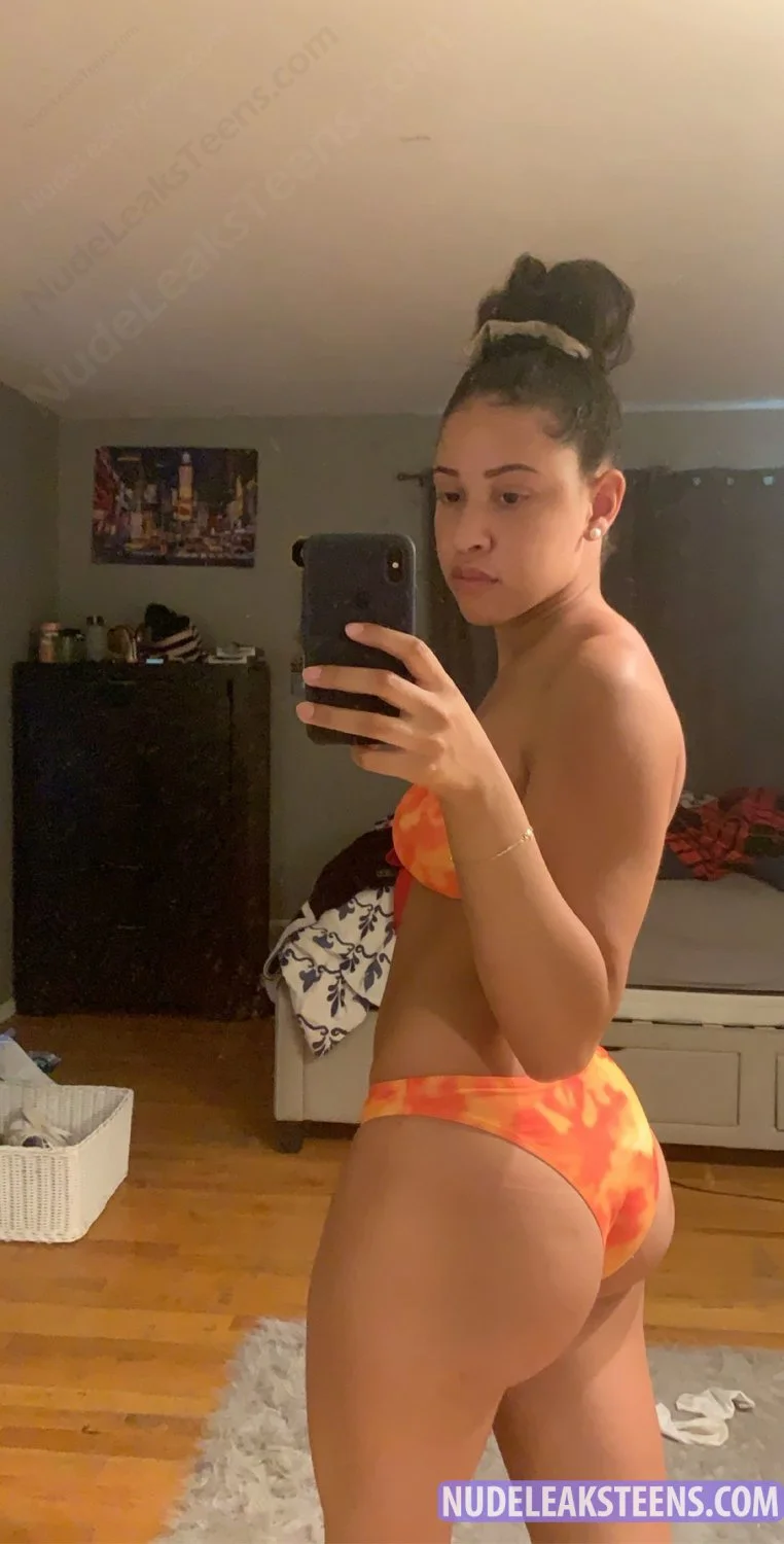 _latina_ 7 image 2
