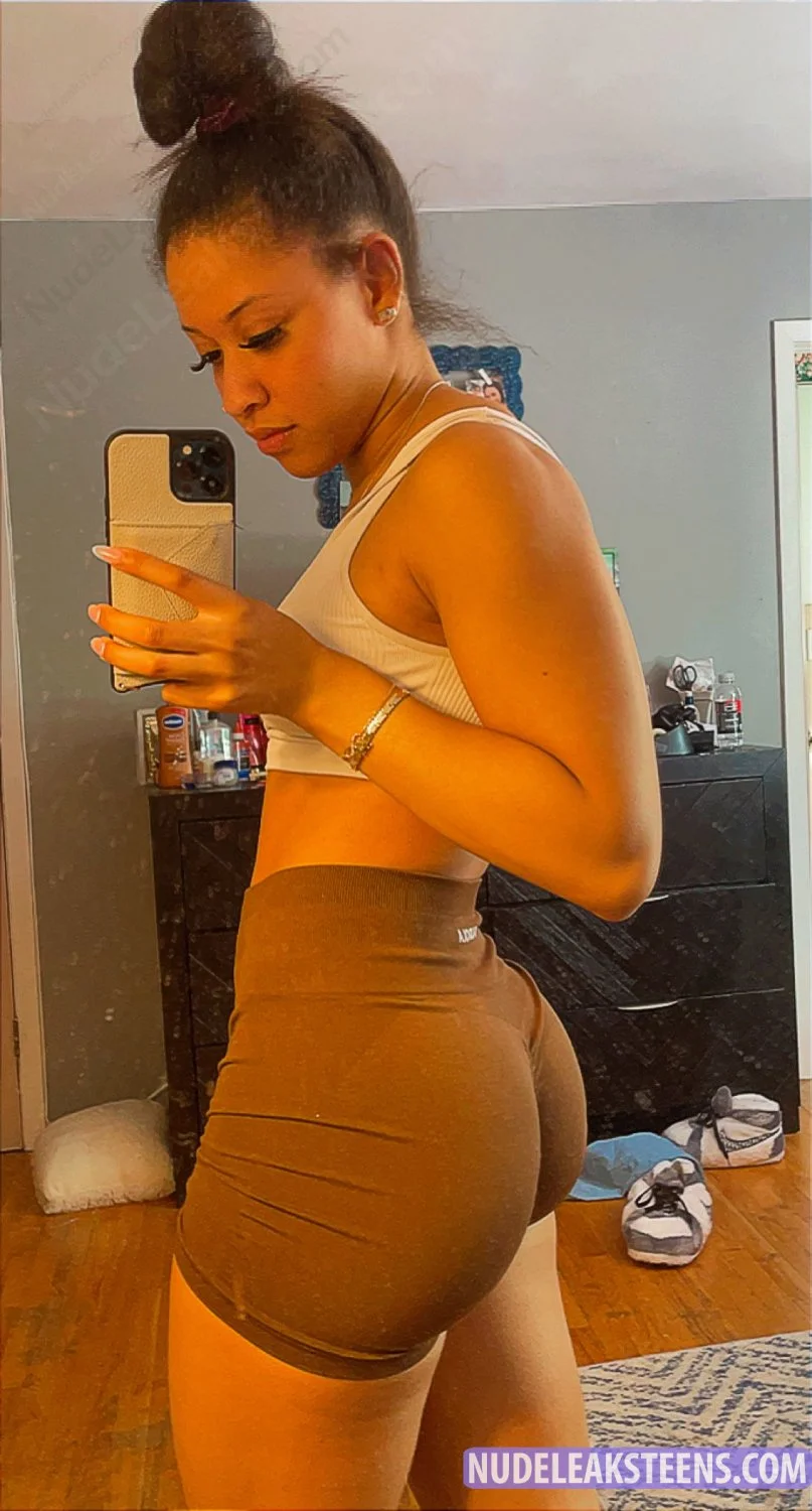 _latina_ 7 image 4