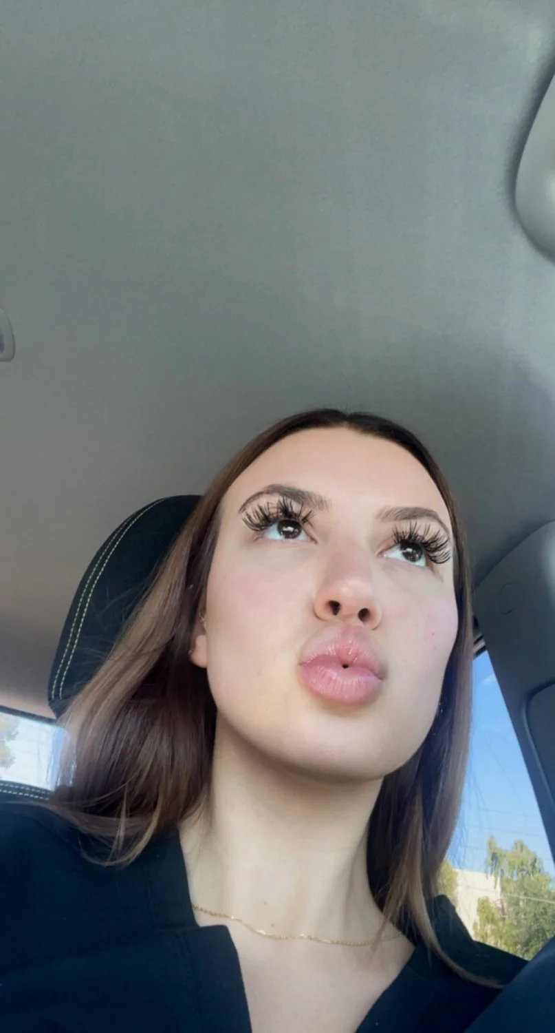 I can give you what you really want, babe image 2