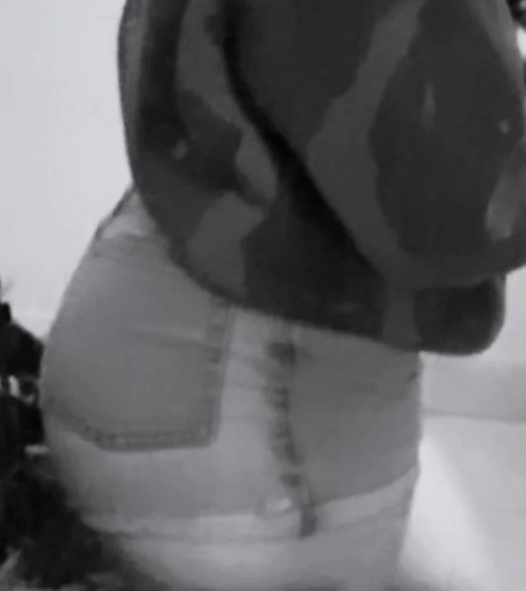 culo y tetas de mis amigas 🥵 image 10