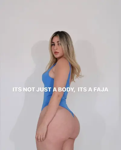 Gala Alvear 🍑 cover image