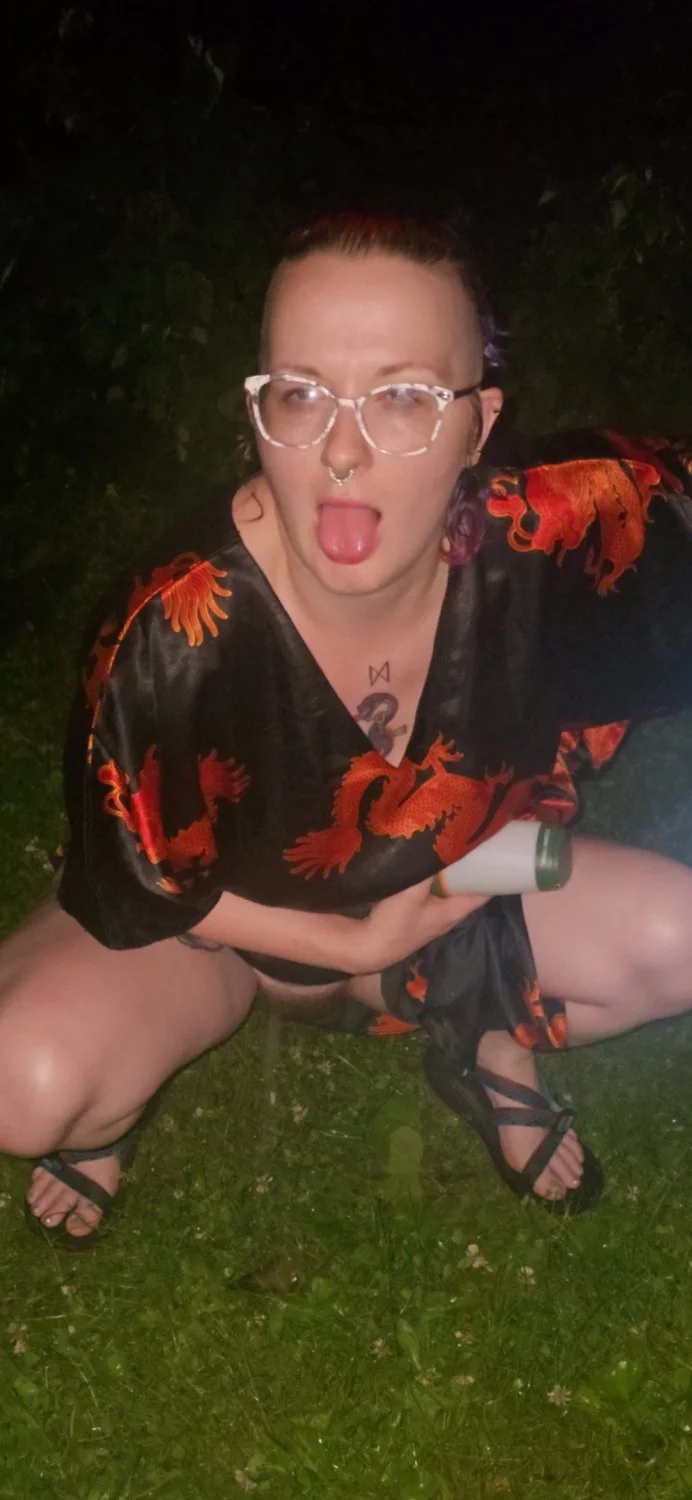 Slut Hali image 11