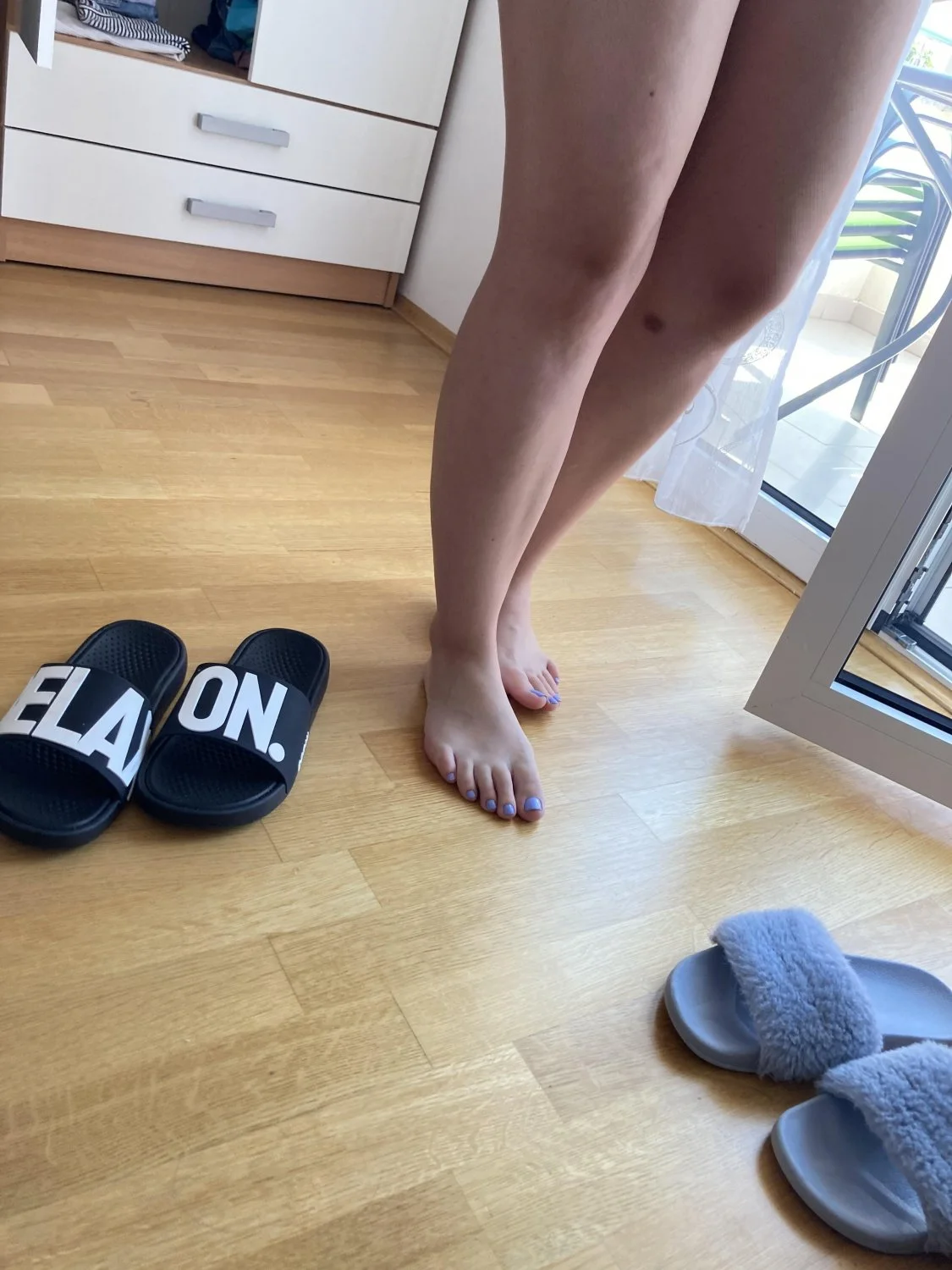 Gf foot slut expose image 13