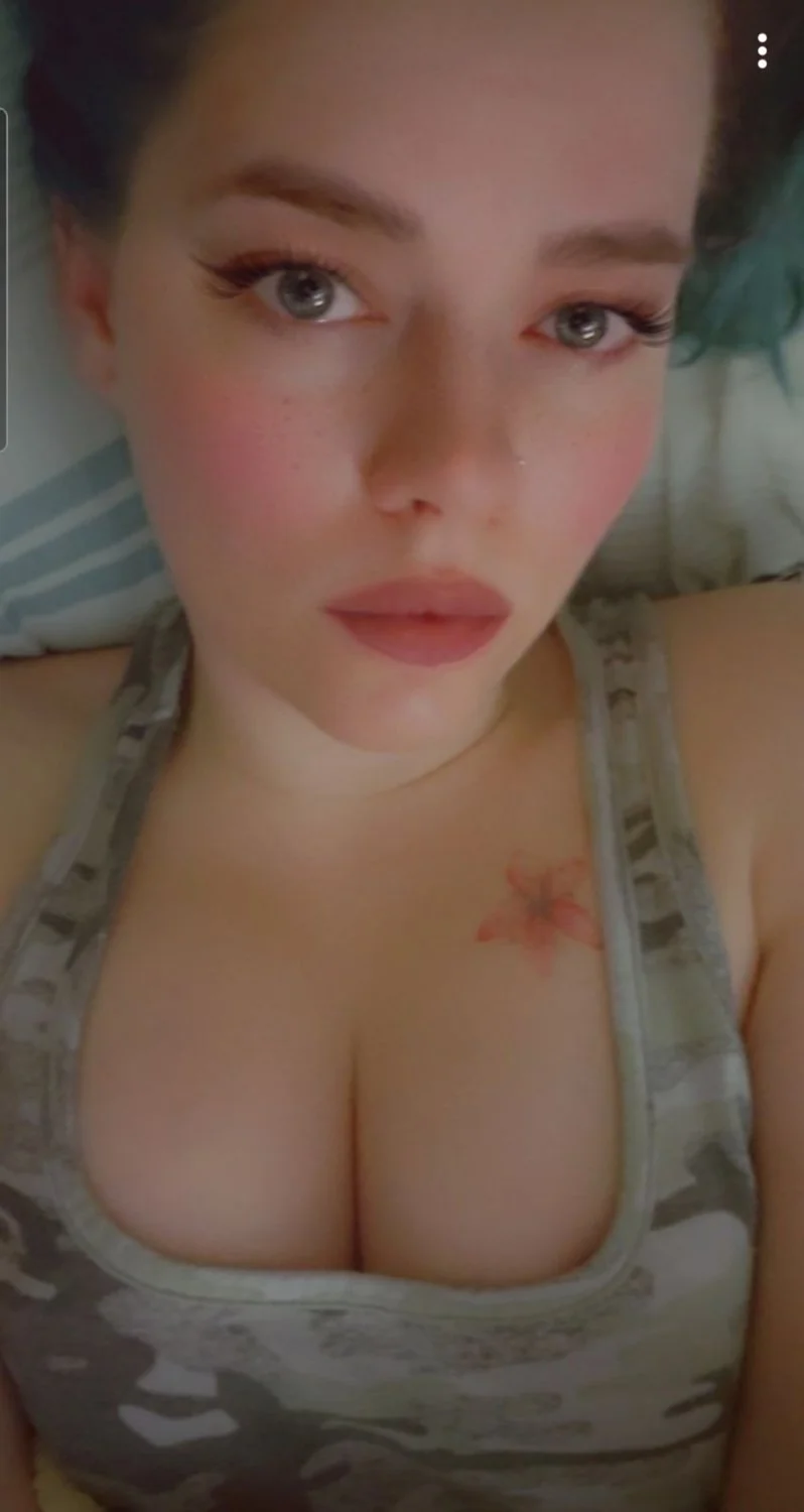 Bf Exposing his slutty girlfriend image 5