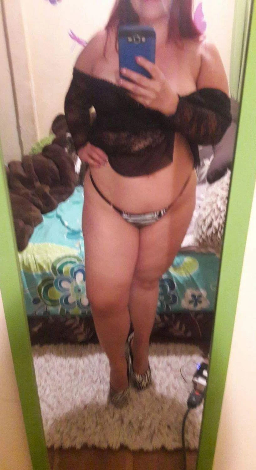 Mature Big ass image 12