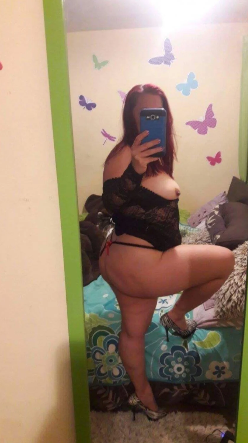 Mature Big ass image 19