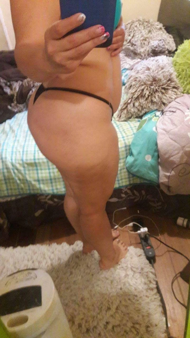 Mature Big ass image 32