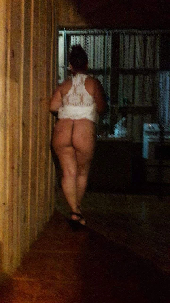 Mature Big ass image 33
