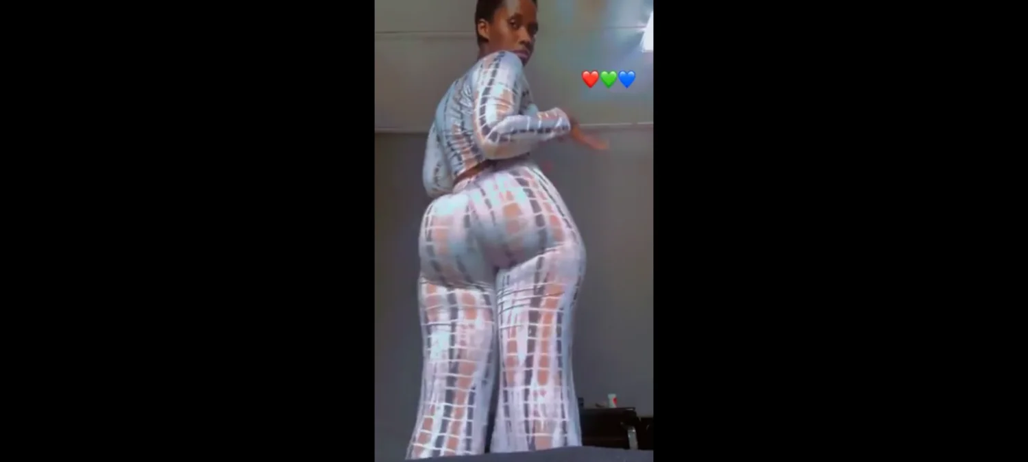 Ass2Phat #29 Natural n Curvy Jiggling EveryWhere.. We Need I.D !! image 4