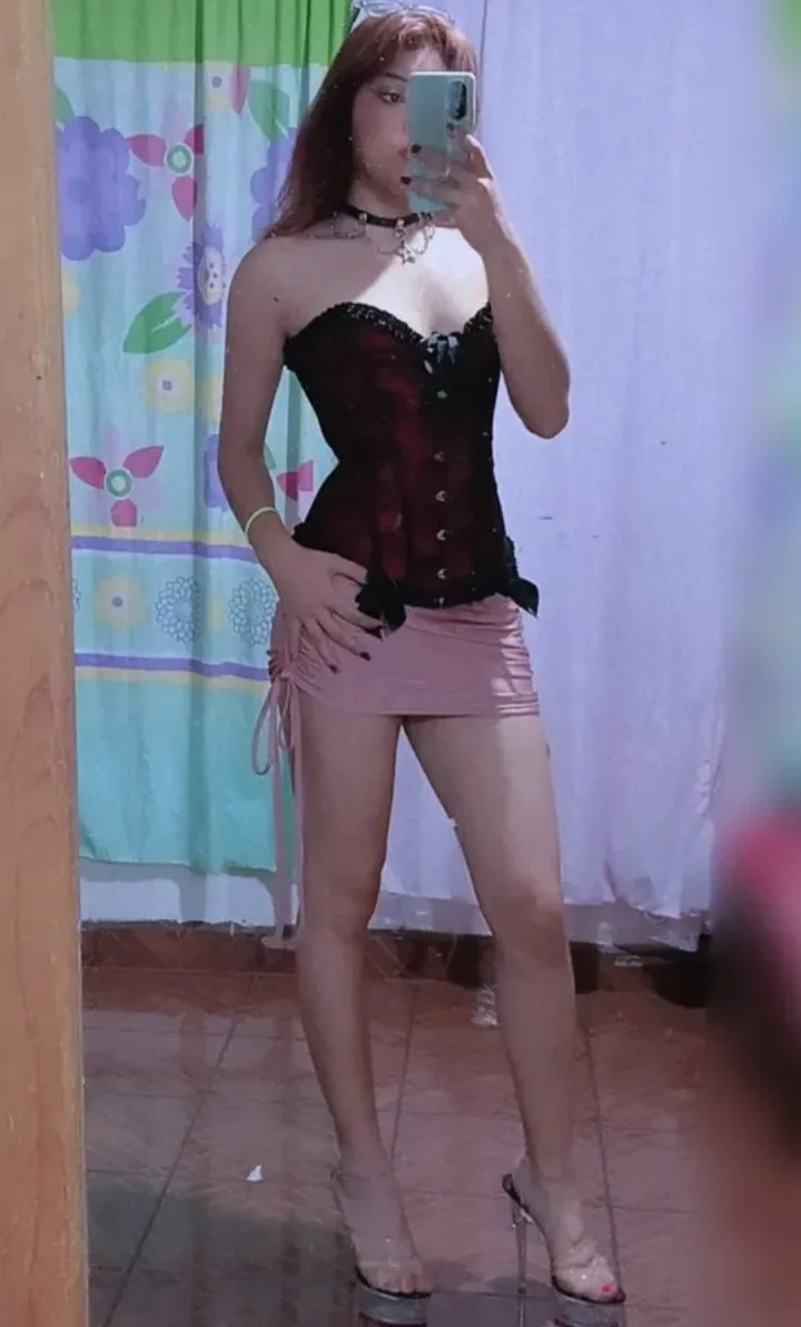 Ivonne image 4