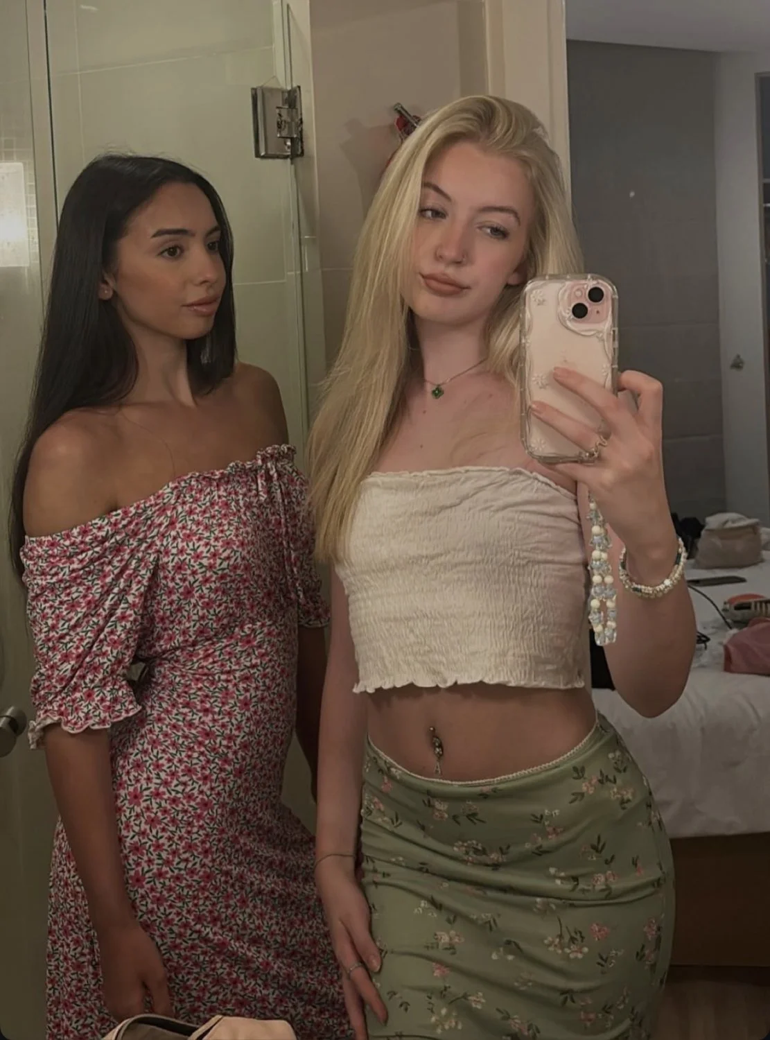 IRL slut Ava image 17