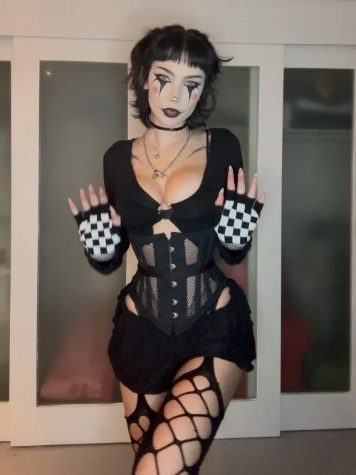dommy mommy clussy image 6