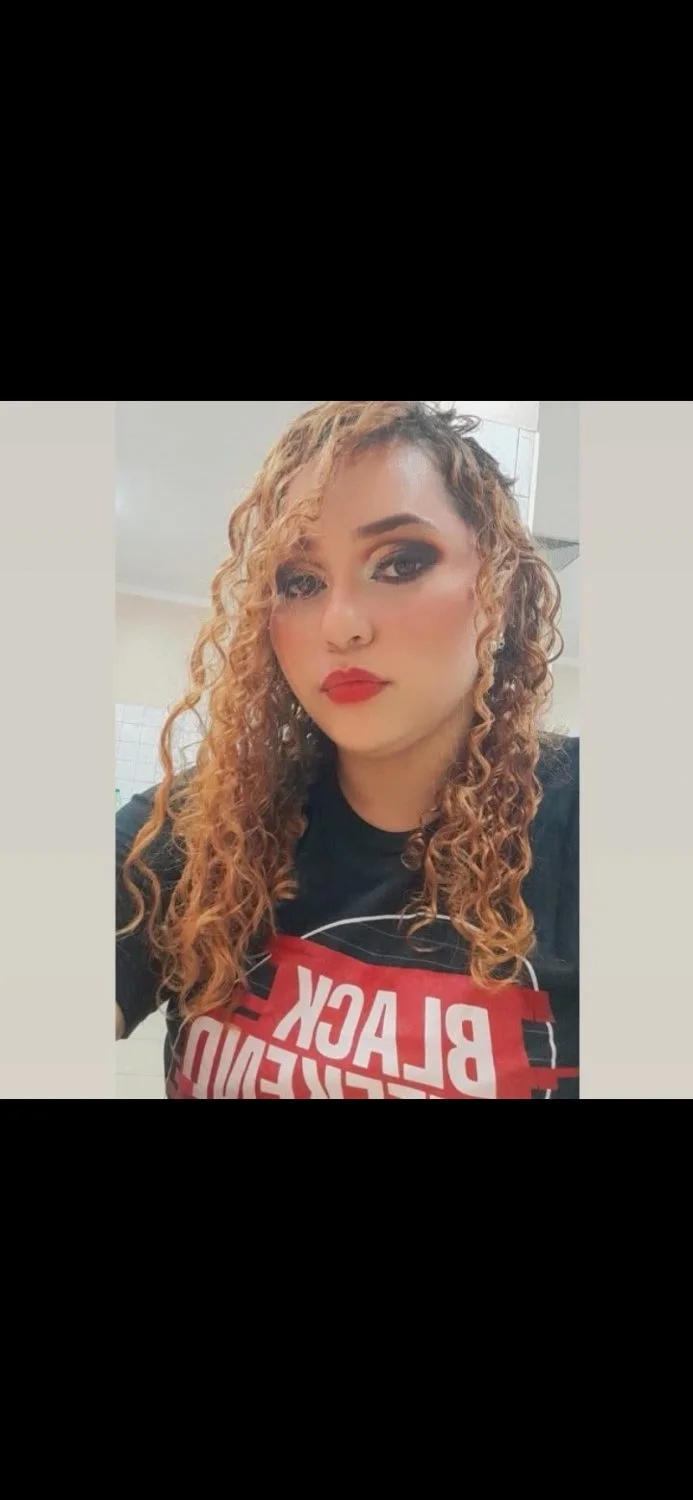 Ju que estudou no dr Freitas alguém já comeu ?? main image